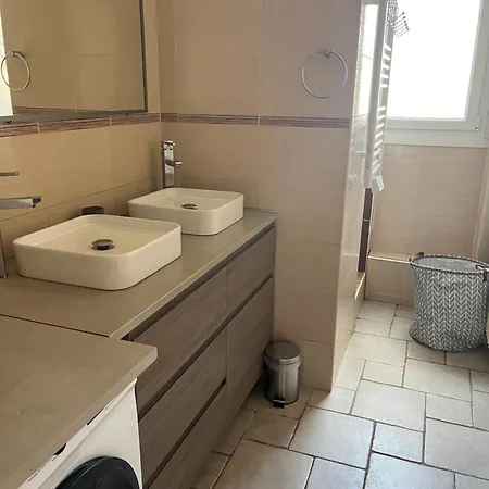 Apartment Grand Le Saint Marceaux Centre