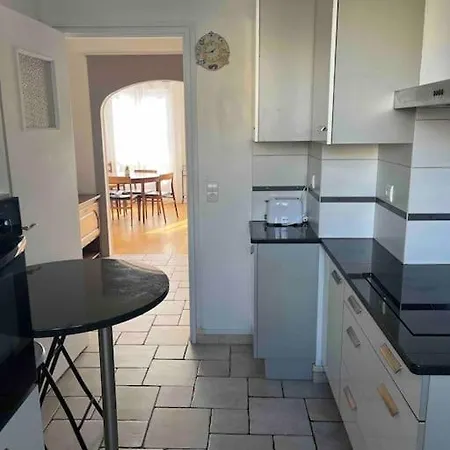 Apartment Grand Le Saint Marceaux Centre