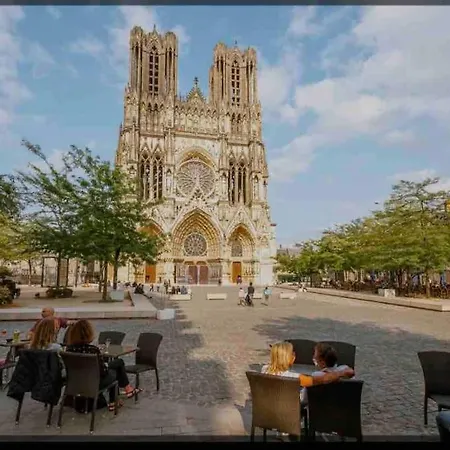 Grand Le Saint Marceaux Centre Reims