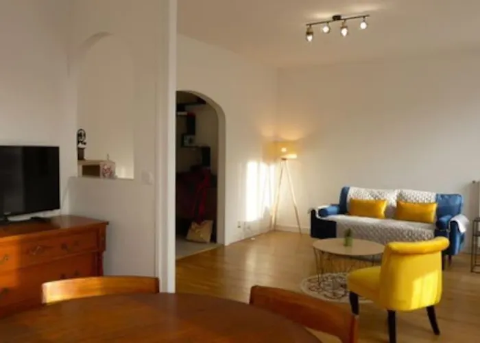 דירה Grand Le Saint Marceaux Centre