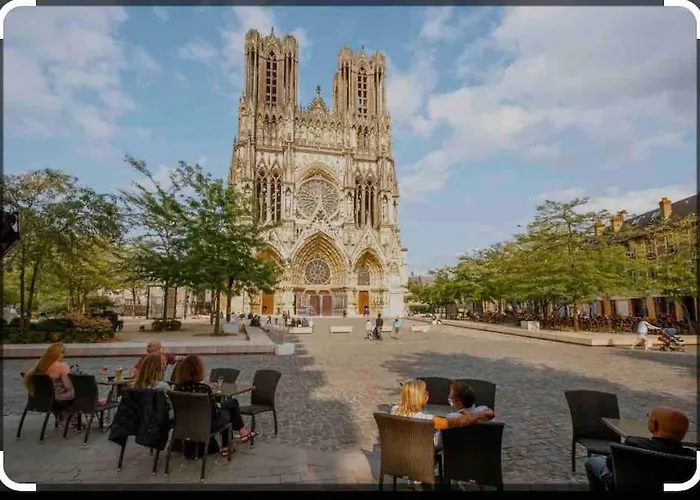 Grand Le Saint Marceaux Centre ריימס